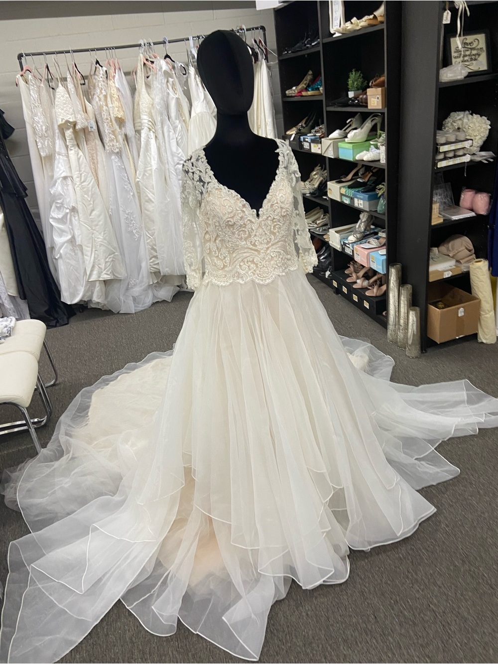 NWOT Mori Lee Ivory Lace Bodice Tulle A-Line Wedding Dress